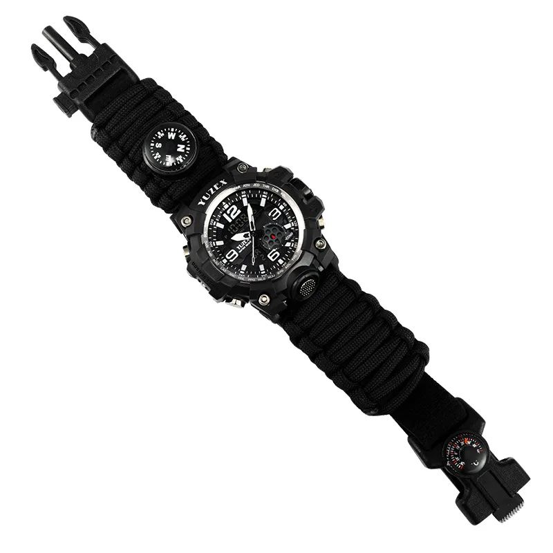 Seven-Core Camping Mountaineering Whistle Ignition Compass product detail 4